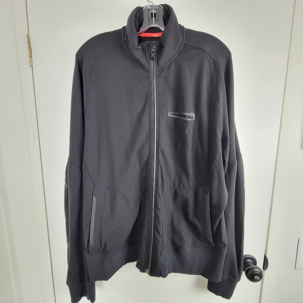 Lululemon Athletica black full zip men's jacket Sz L